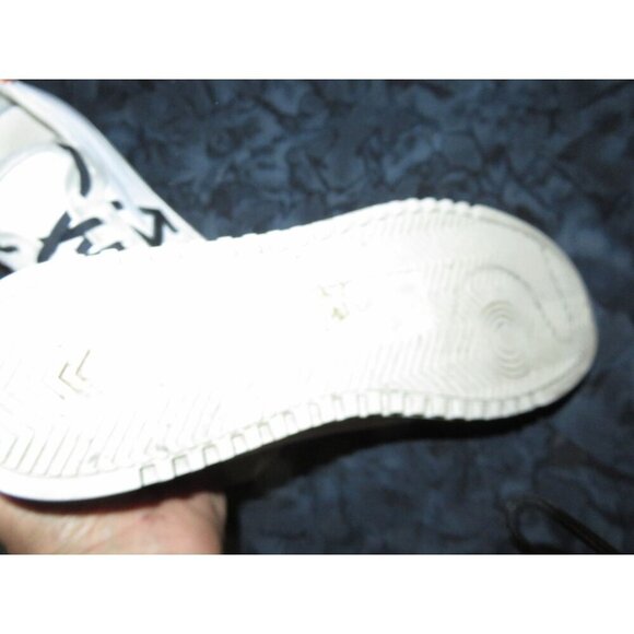 Off-White × Streetwear × Virgil Abloh Cup Sole 2.0 White Leather Low Top Sneaker - Picture 10 of 12